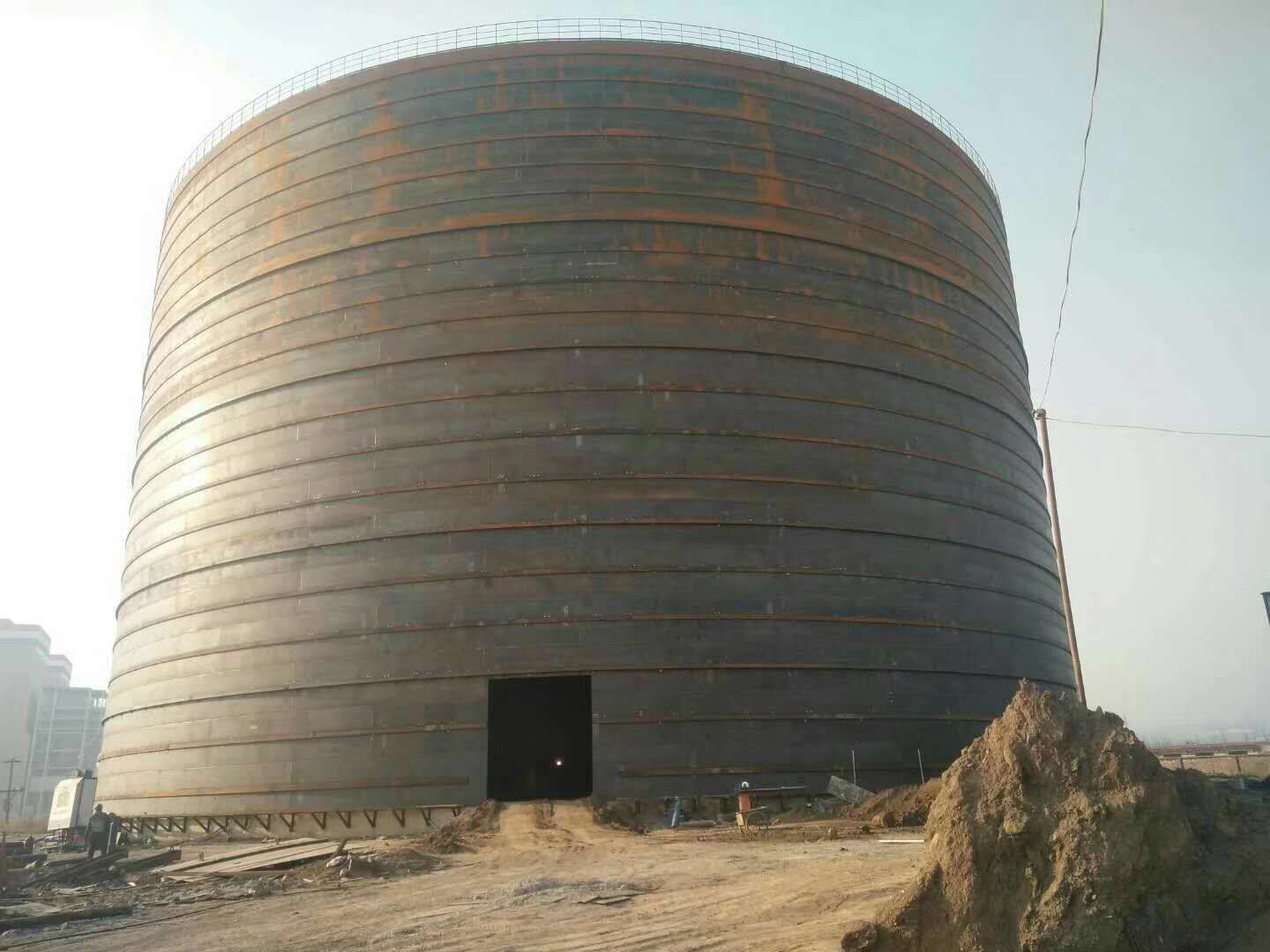 宝塔承建大型钢板库的好处及原理